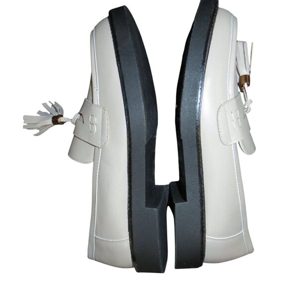 Justfab Georgia Tassel Embellished Cream Vegan Leather Slip On Loafers size 7 - Picture 4 of 8